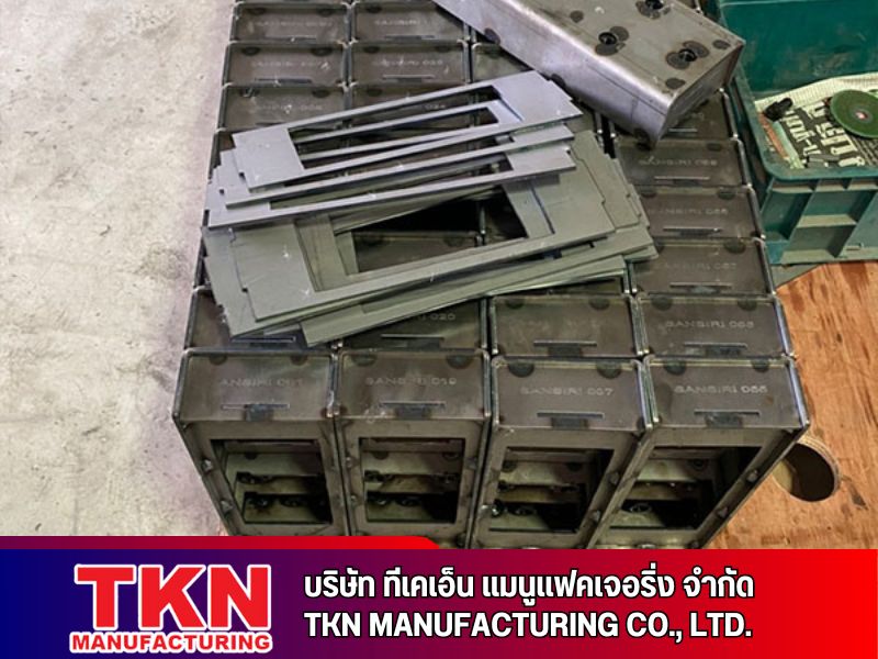 Shuttering Magnet